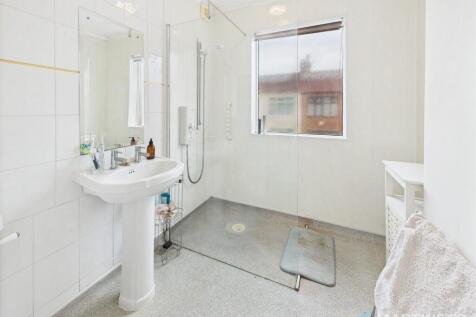 CAM02318G0-PR0475...