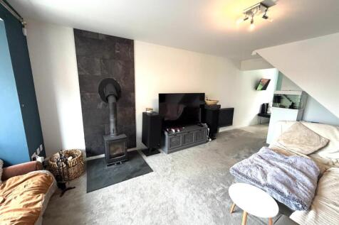 Living Room.JPG