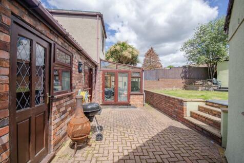 Embassy Walk-103.jpg