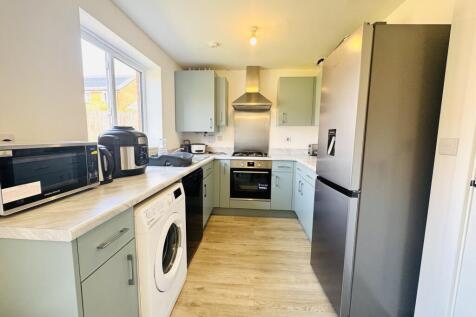 Buller Close, KETTERING photo 4