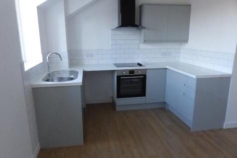 Kitchen/Living Ro...