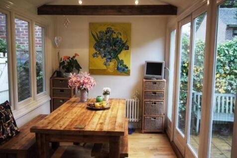 BREAKFAST ROOM