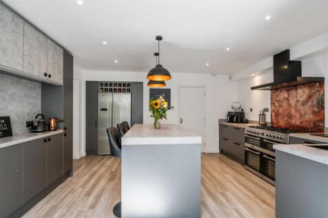 62 Aylesbury Road_47.jpg