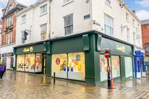 High Street &amp; Market Place Frontage
