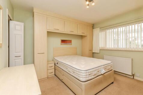 Downstairs Bedroom 1