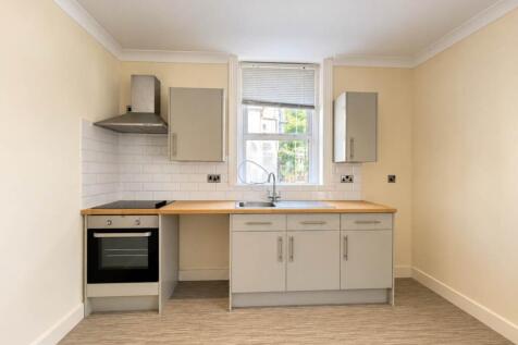 St Aubyns Road, Eastbourne, East Sussex photo 3