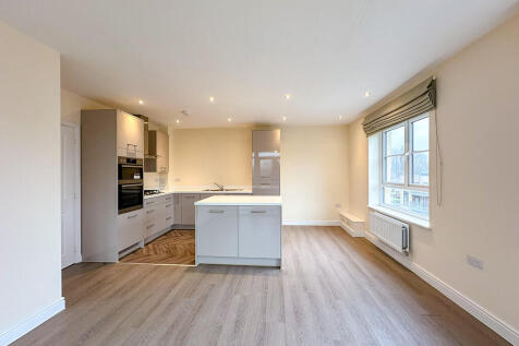 Kitchen Living Sp...