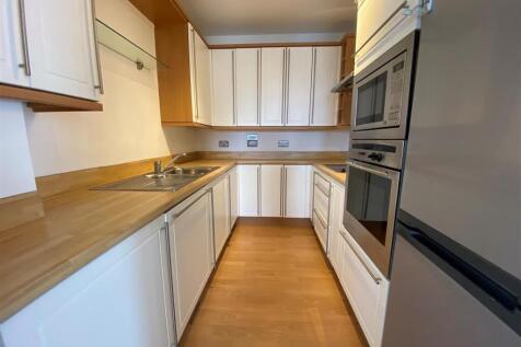 104 The Aspect - (kitchen).jpg