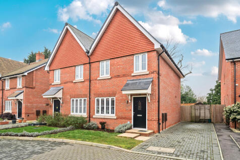 Cranleigh, GU6 - property photo