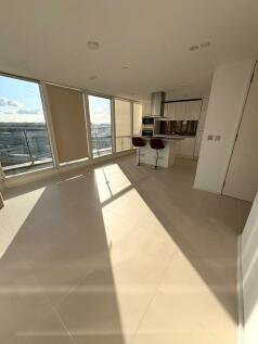Apartment T, Nottingham One Tower,  Canal Street, Nottingham photo 3