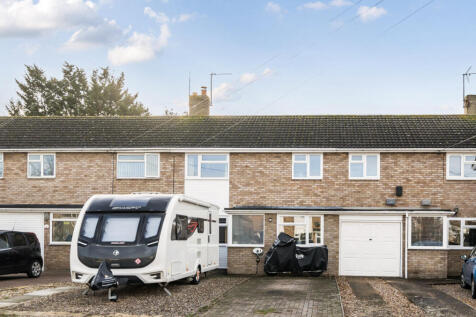 1374663-3-690b2a5...