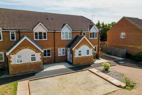 Aylesbury, HP19 - property photo