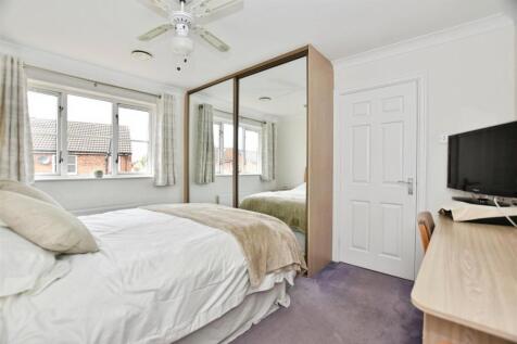 4b04527a-main 20bed.JPG