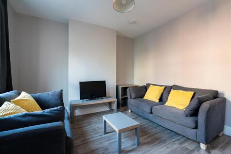 Living Room_.jpg