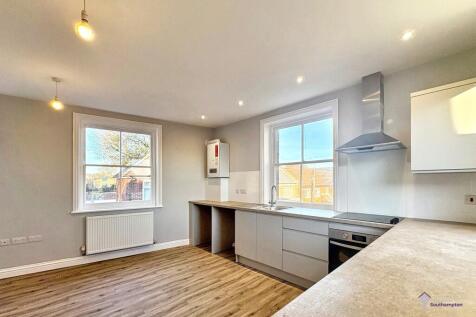 1.5 Bedroom Flat for Rent
