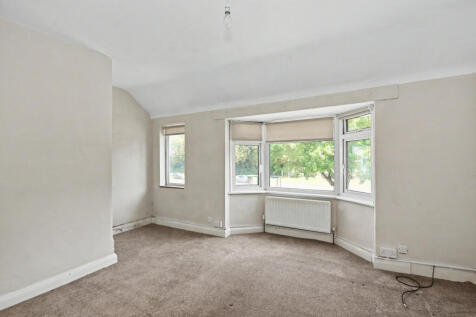 146 Denham Way, Maple Cross, Rickmansworth, Hertfordshire, WD3 9SP