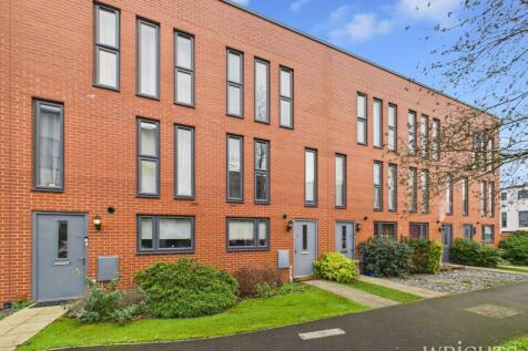 Welwyn Garden City, AL7 - property photo