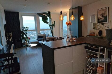 Open Kitchen - Living Room