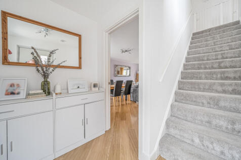 1297166-6-684aa3d...