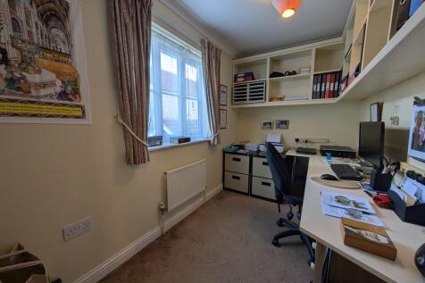 PXL_20250909_1258...