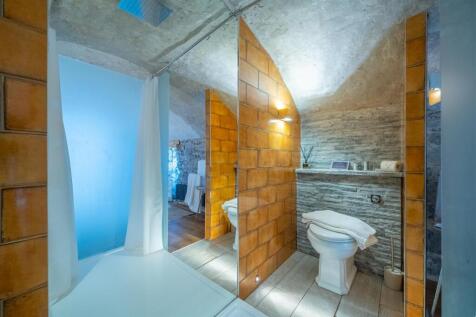The Vault - Bathroom