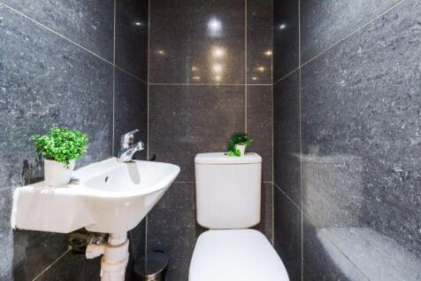24BR - Bathroom