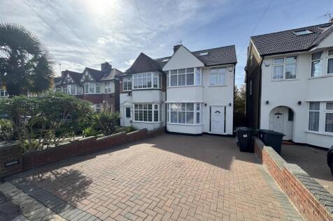 Hampden Way N14