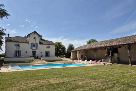 Property Image 1