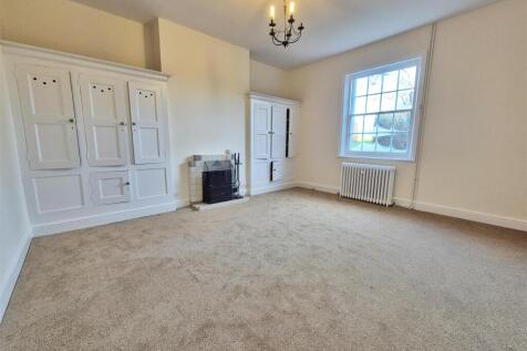 Living Room.jpg