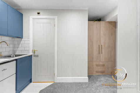 Kirkmeadow, PE3 photo 4