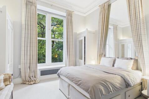 Cornwall Gardens, South Kensington photo 3