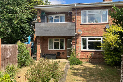 Yeovil, BA21 - property photo