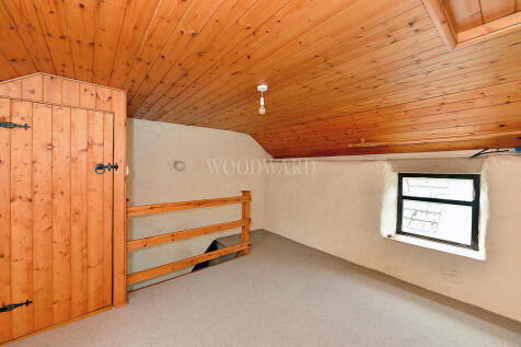 Cottage Upstairs