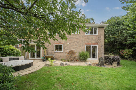 1361344-12-68dd3a...