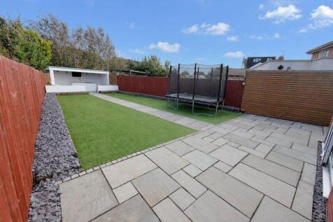 Rear of Property with Garden Bar