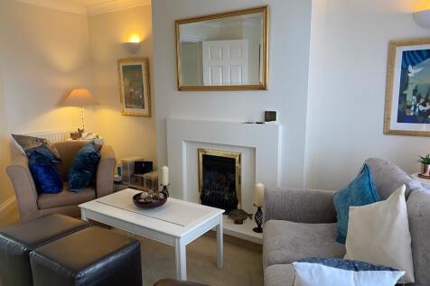 lounge 1