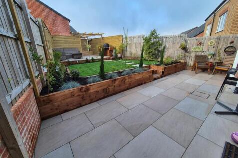 PHOTO-2025-11-03-20-19-03 (1).jpg