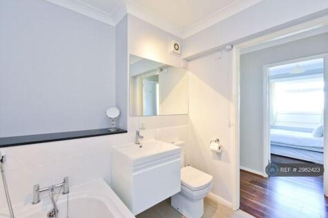 Kings House, Frinton-On-Sea, CO13 photo 4