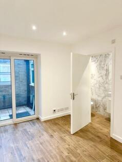 LGF 58 Devonport Road, Shepherds Bush, London photo 5