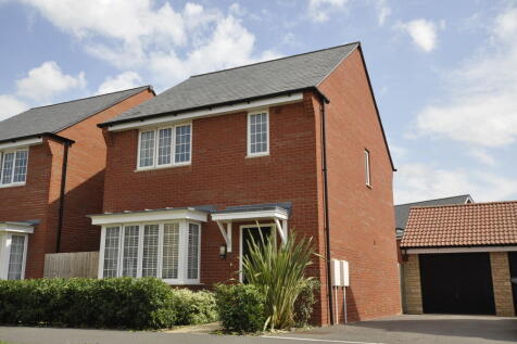3-bed detached on Littlewood Way, Cheddar, £1,600/mo