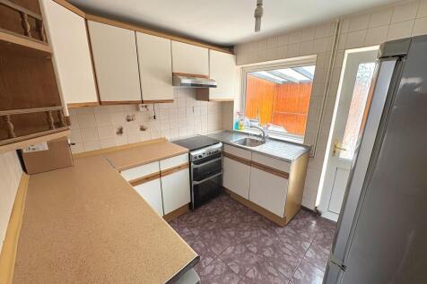 Springwell Road, Leamington Spa photo 4