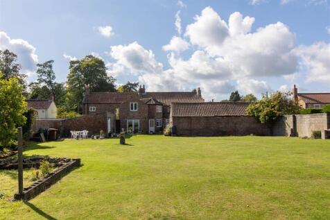 Rose Garth External-9.jpg