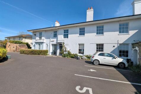 Buckingham Villa - Front