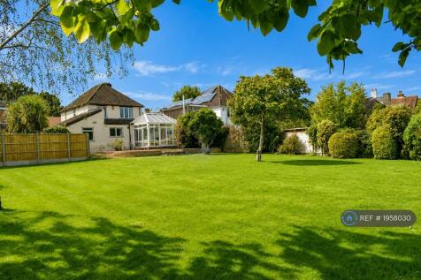 Queen Katherine Road, Lymington, SO41 photo 3