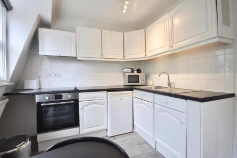 Kitchen Area.jpg