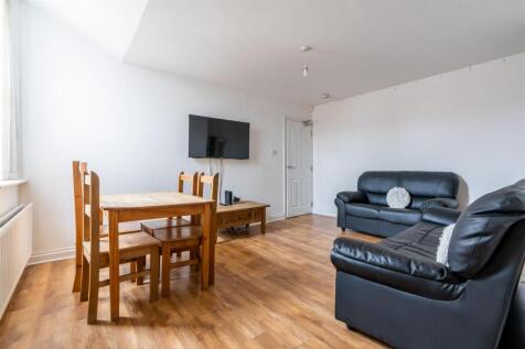 £165pppw - Ashleigh Grove, Jesmond NE2 photo 4