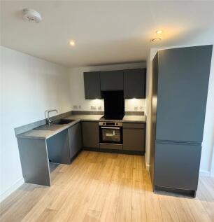 Regent Plaza Block C, 84 Oldfield Road, Salford, M5 photo 4