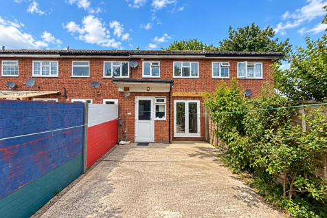 Bright Terraced House Backyard View.png