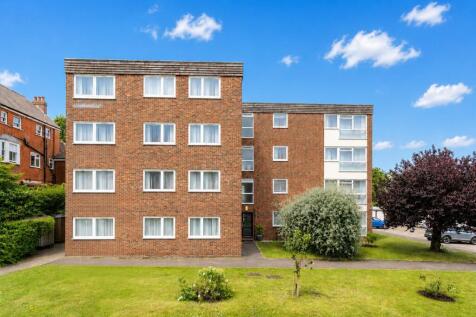 London, W5 - property photo