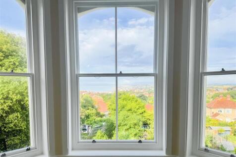 St Leonards-on-sea, TN38 - property photo